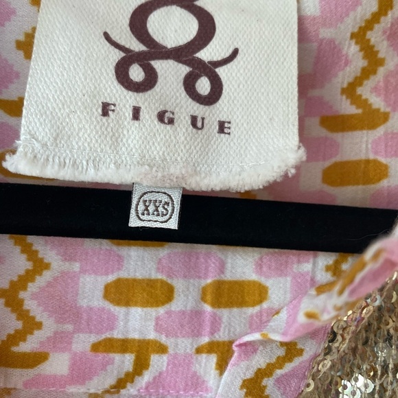 Figure Lamu Shirt in Kenyan Mosaic Pink Gold Sequin Button Down Top - Picture 11 of 11
